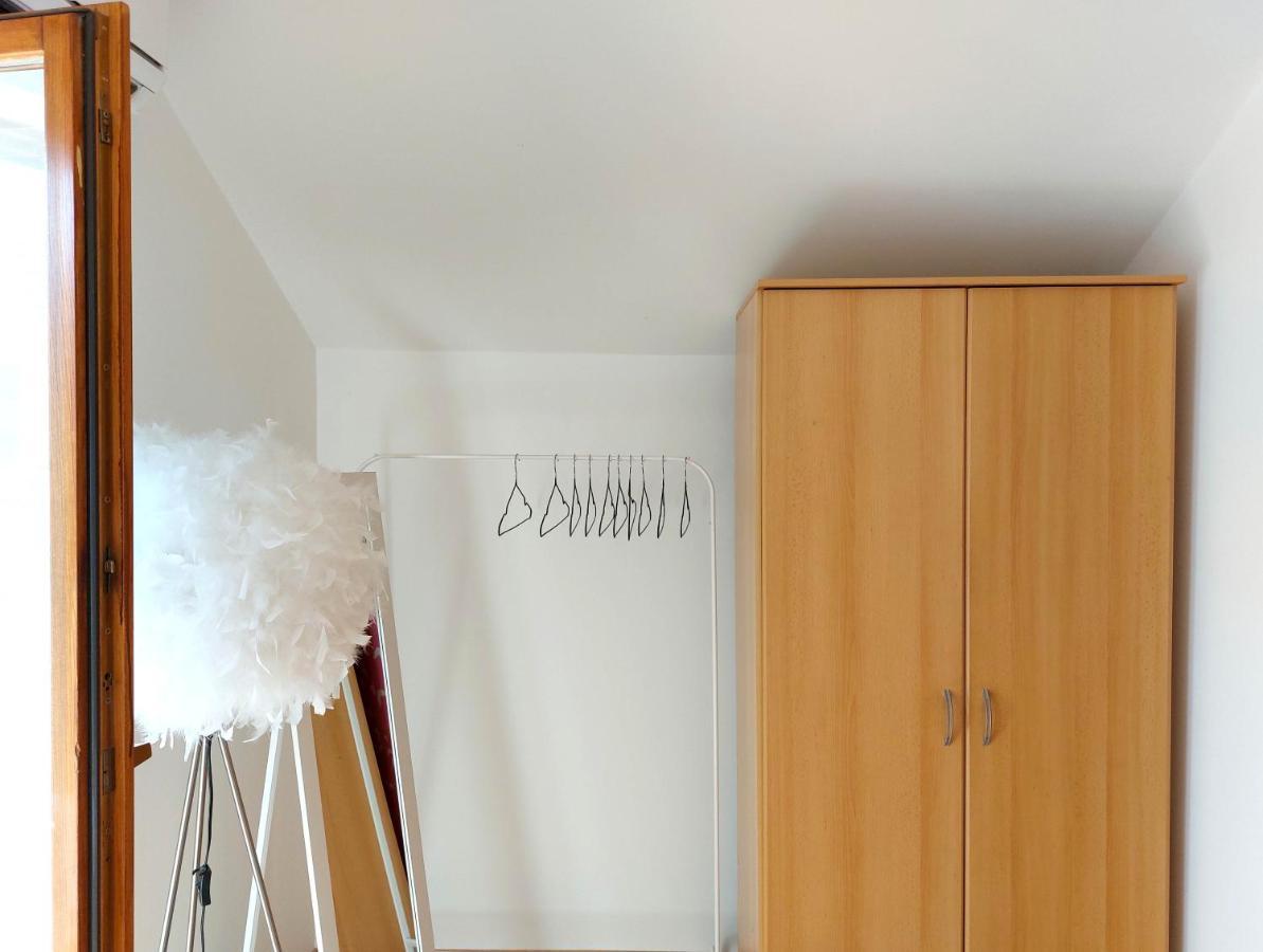 Apartments Natalia Supetar Zewnętrze zdjęcie