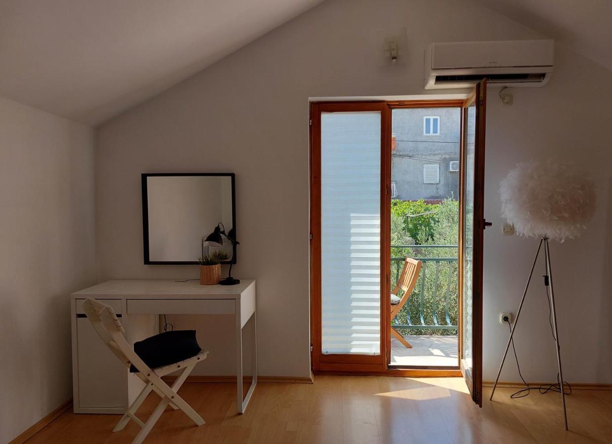 Apartments Natalia Supetar Zewnętrze zdjęcie