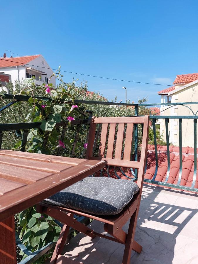 Apartments Natalia Supetar Zewnętrze zdjęcie