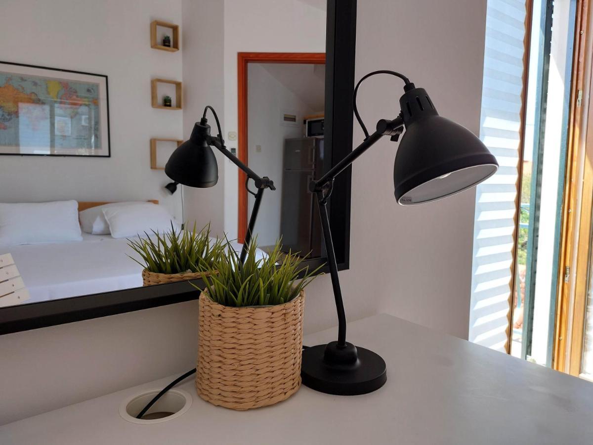 Apartments Natalia Supetar Zewnętrze zdjęcie